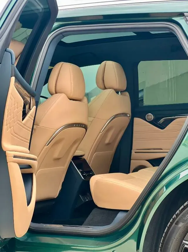 2024 Voyah FREE 1.5T 150HP L4 REEV 39.2KWH,autocango,china used car exporter,china ev exporter,chinese used car exporter,chinese used ev exporter