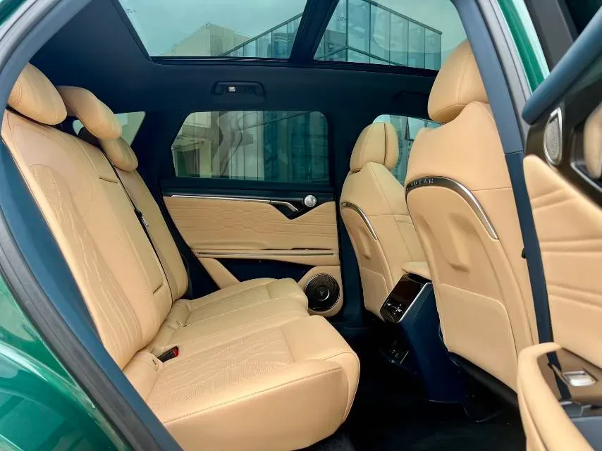 2024 Voyah FREE 1.5T 150HP L4 REEV 39.2KWH,autocango,china used car exporter,china ev exporter,chinese used car exporter,chinese used ev exporter