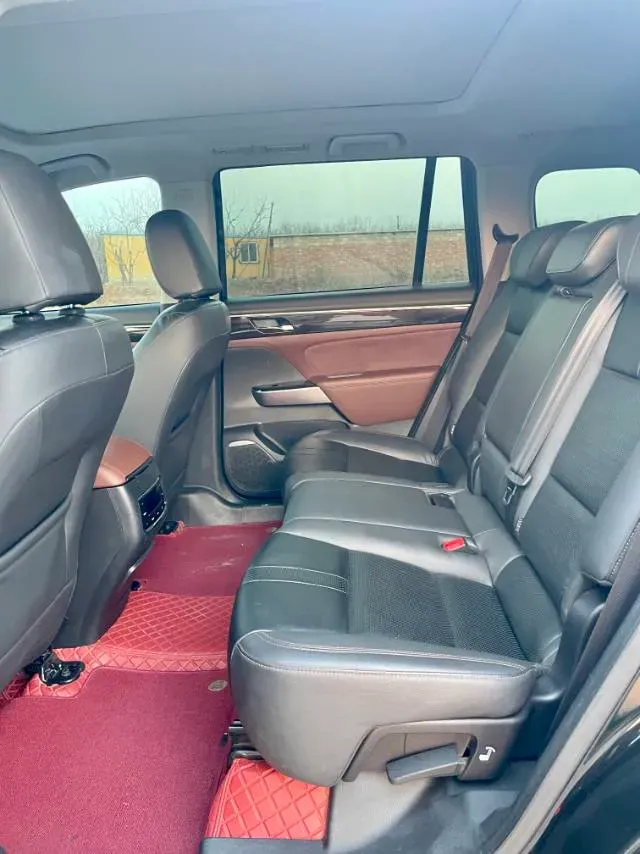 2017 GAC Trumpchi GS8 2.0T 201HP L4 6AT,autocango,china used car exporter,china ev exporter,chinese used car exporter,chinese used ev exporter