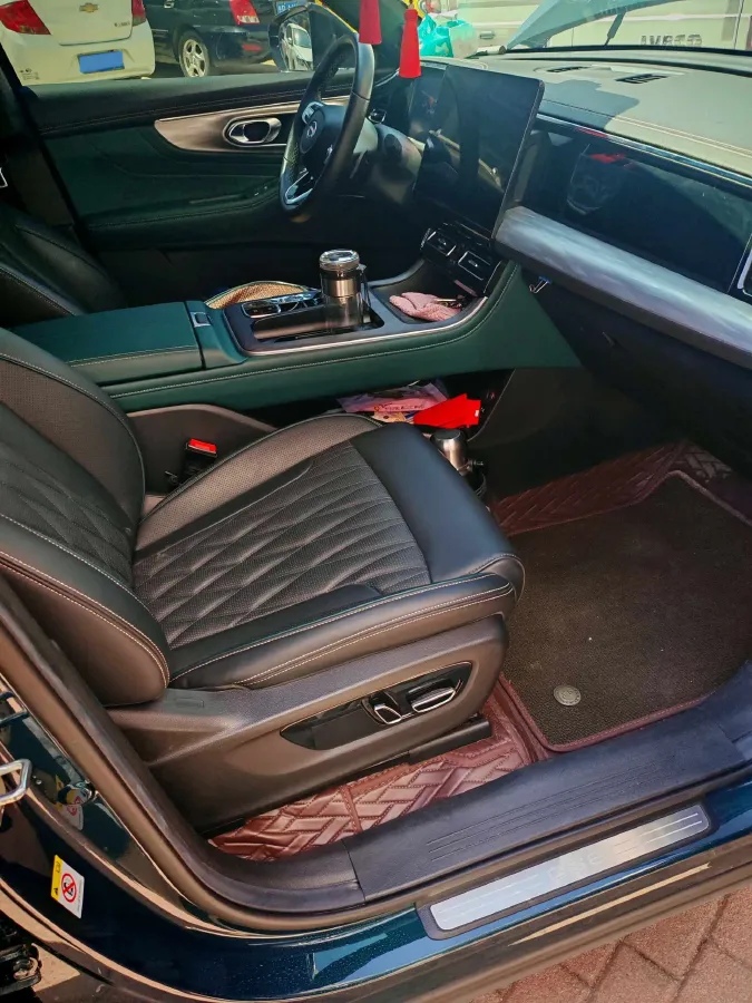 2022 GAC Trumpchi GS8 2.0T 252HP L4 8AT,autocango,china used car exporter,china ev exporter,chinese used car exporter,chinese used ev exporter