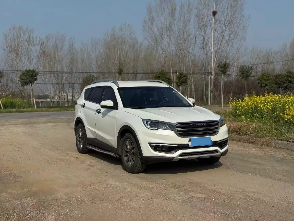 2018 Jetour X70 1.5T 147HP L4 5MT,autocango,china used car exporter,china ev exporter,chinese used car exporter,chinese used ev exporter