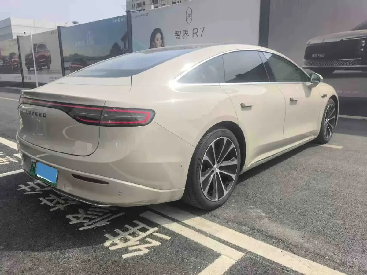 2024 Luxeed S7 BEV 100KWH,autocango,china used car exporter,china ev exporter,chinese used car exporter,chinese used ev exporter