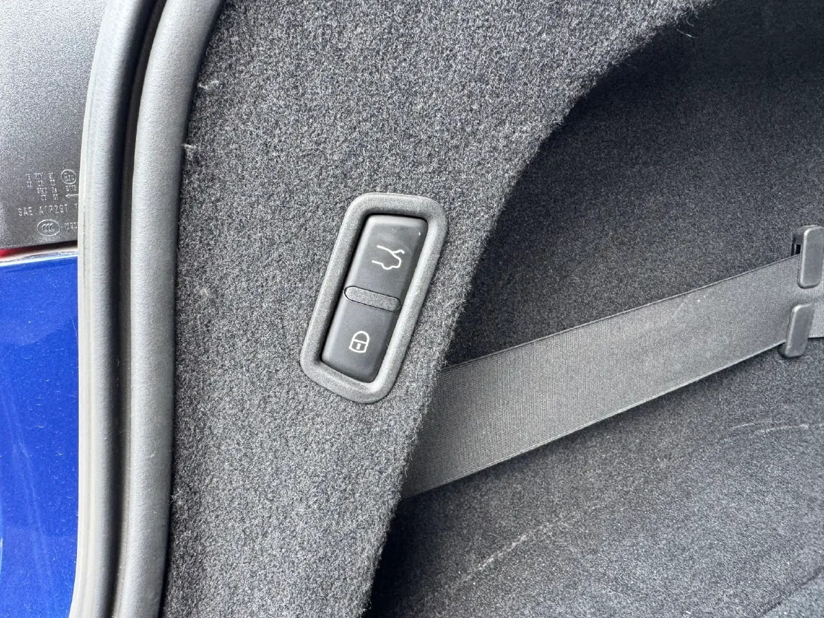 2021 Maserati Levante 3.0T 350HP V6 8AT,autocango,china used car exporter,china ev exporter,chinese used car exporter,chinese used ev exporter