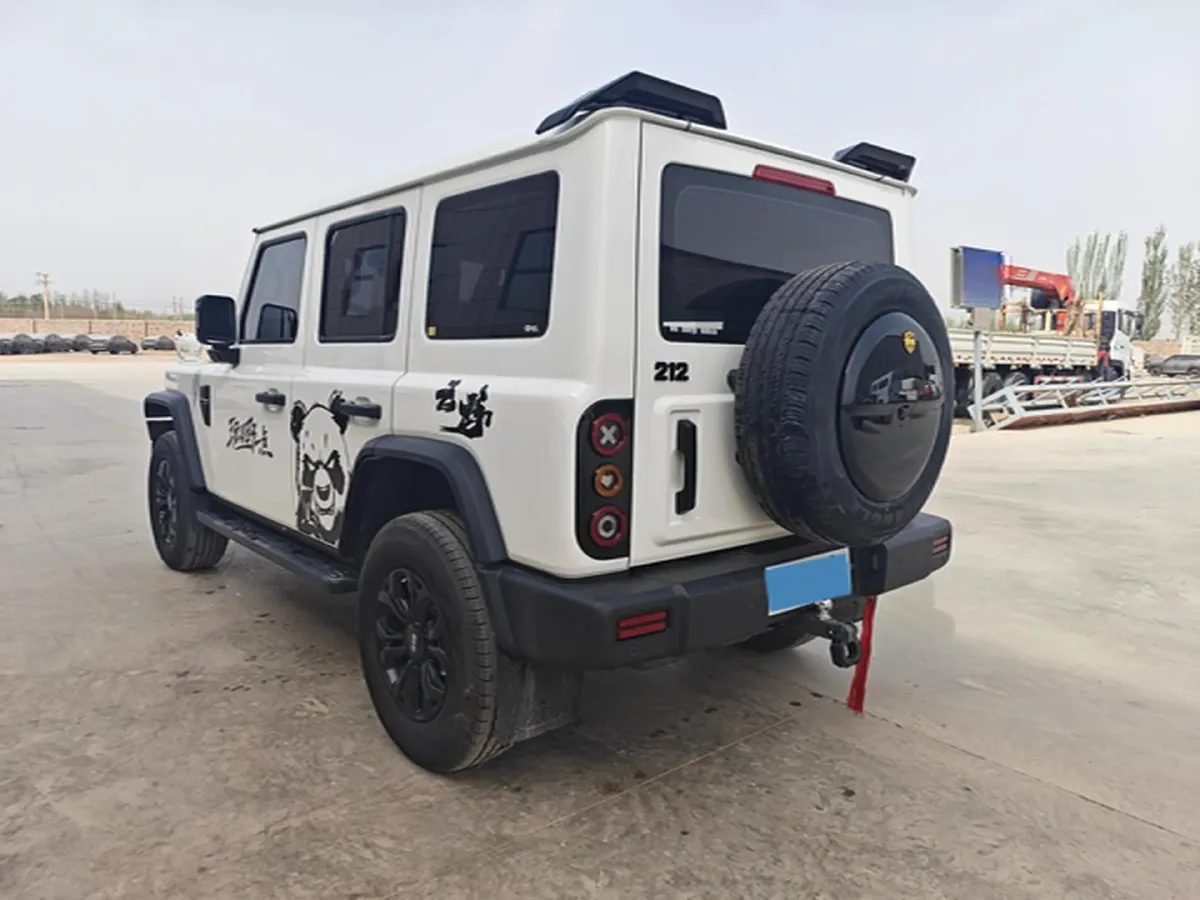 2024 212 212 T01 2.0T 252HP L4 8AT,autocango,china used car exporter,china ev exporter,chinese used car exporter,chinese used ev exporter