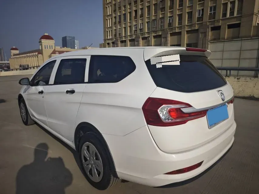 2017 BaoJun 310W 1.2L 82HP L4 6MT,autocango,china used car exporter,china ev exporter,chinese used car exporter,chinese used ev exporter