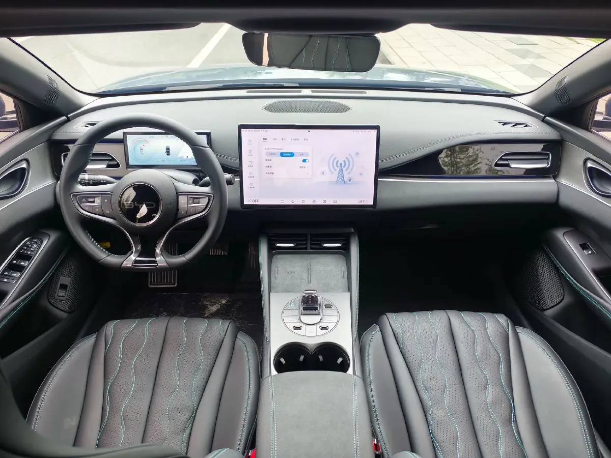 2024 BYD Seal06 1.5L 101HP L4 E-CVT PHEV 15.87KWH,autocango,china used car exporter,china ev exporter,chinese used car exporter,chinese used ev exporter