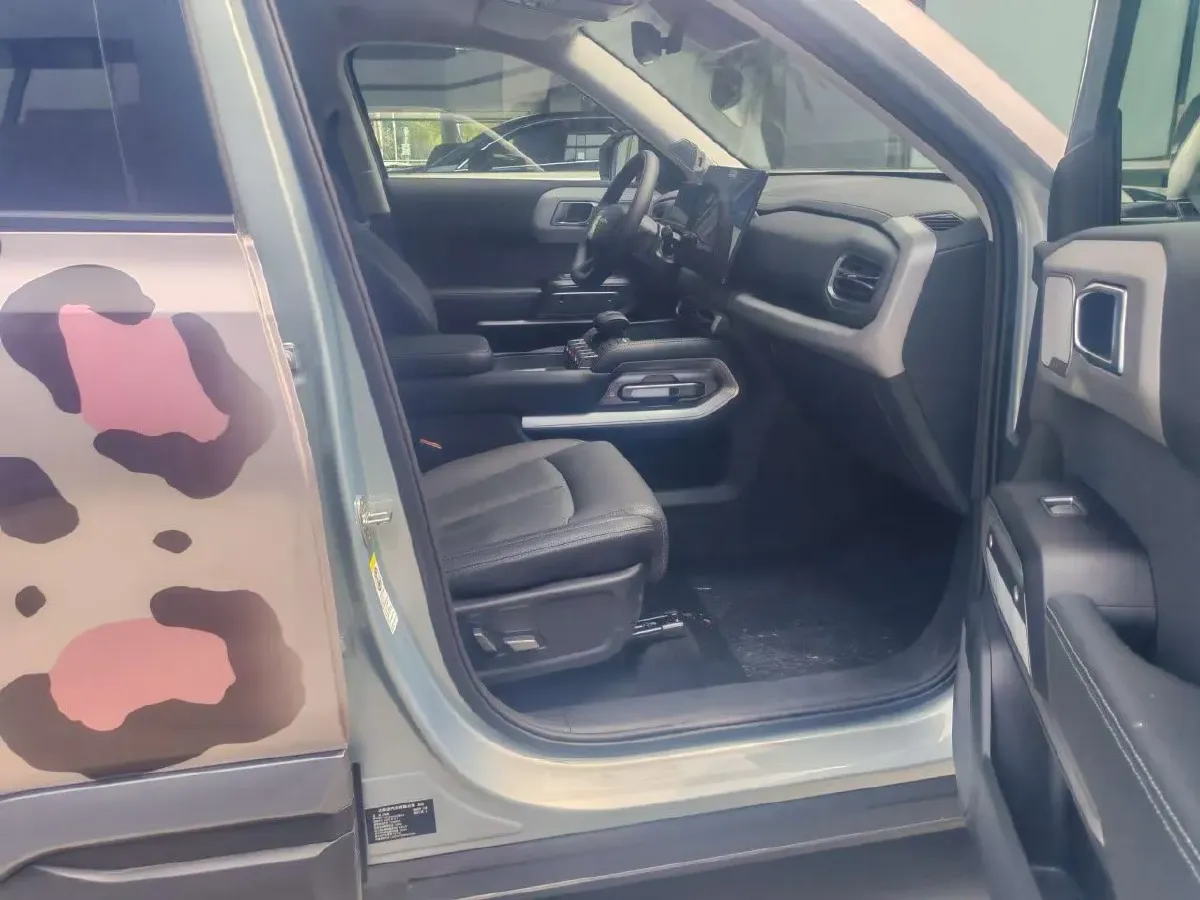 2025 FangChengBao Tai 3 BEV,autocango,china used car exporter,china ev exporter,chinese used car exporter,chinese used ev exporter