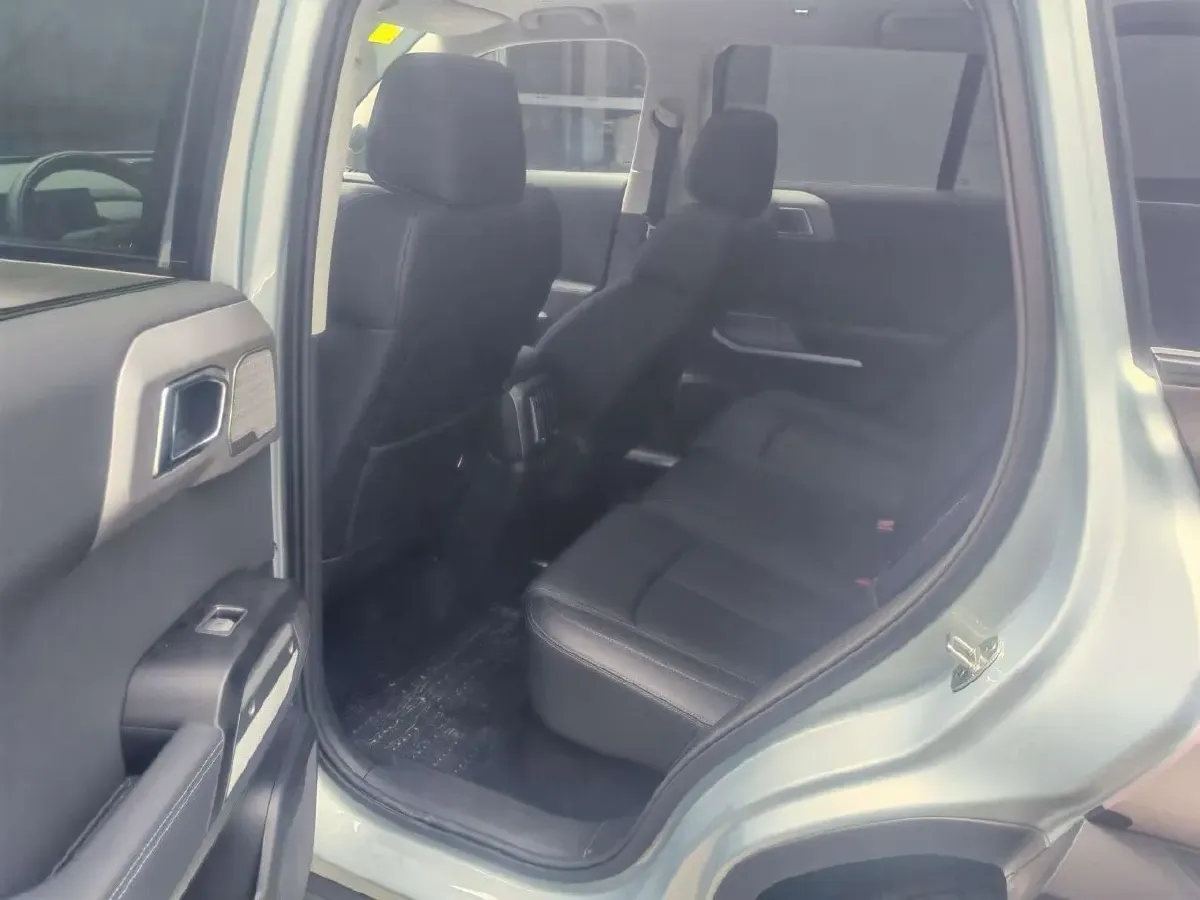 2025 FangChengBao Tai 3 BEV,autocango,china used car exporter,china ev exporter,chinese used car exporter,chinese used ev exporter