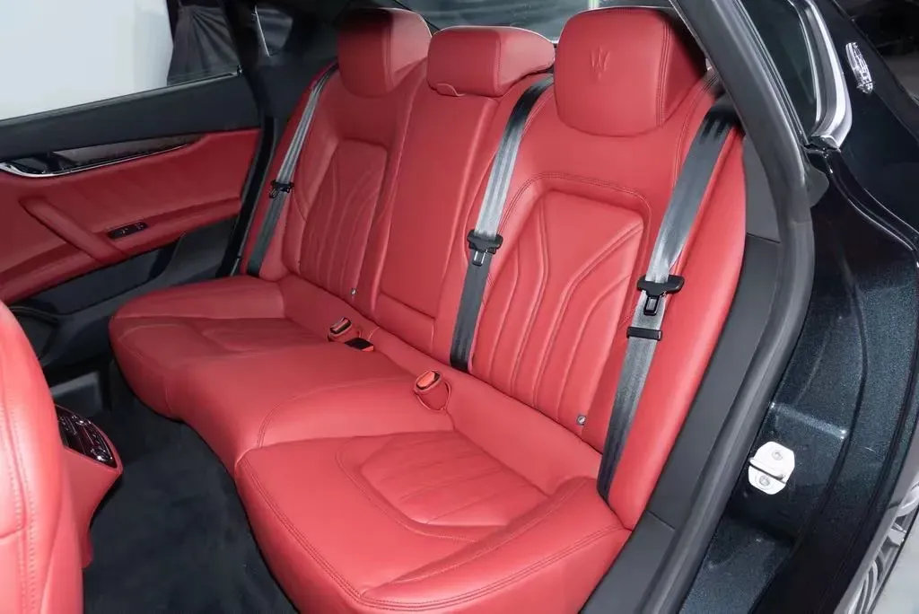 2019 Maserati Quattroporte 3.0T 350HP V6 8AT,autocango,china used car exporter,china ev exporter,chinese used car exporter,chinese used ev exporter