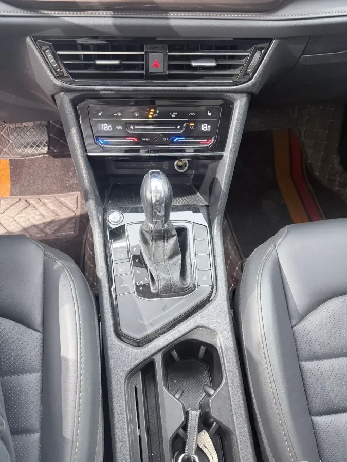 2022 Volkswagen Tharu 1.4T 150HP L4 7DCT,autocango,china used car exporter,china ev exporter,chinese used car exporter,chinese used ev exporter