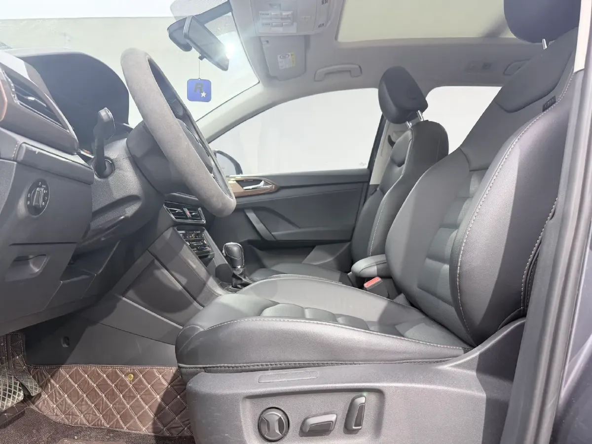 2022 Volkswagen Tharu 1.4T 150HP L4 7DCT,autocango,china used car exporter,china ev exporter,chinese used car exporter,chinese used ev exporter