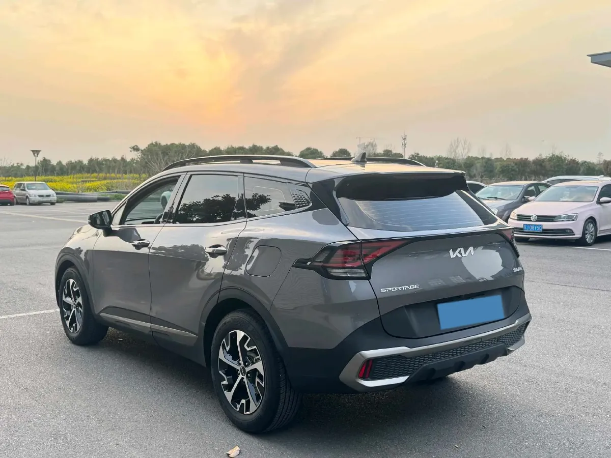 2023 Kia Sportage 1.5T 200HP L4 8AT,autocango,china used car exporter,china ev exporter,chinese used car exporter,chinese used ev exporter