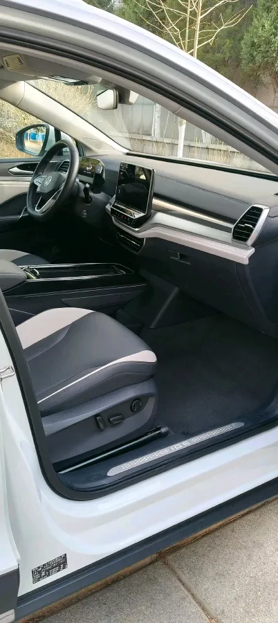 2021 Volkswagen ID.6 Crozz BEV 84.8KWH,autocango,china used car exporter,china ev exporter,chinese used car exporter,chinese used ev exporter