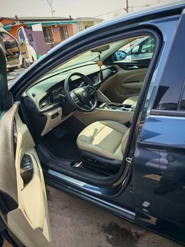 2020 Buick Regal 1.5T 169HP L4 9AT,autocango,china used car exporter,china ev exporter,chinese used car exporter,chinese used ev exporter