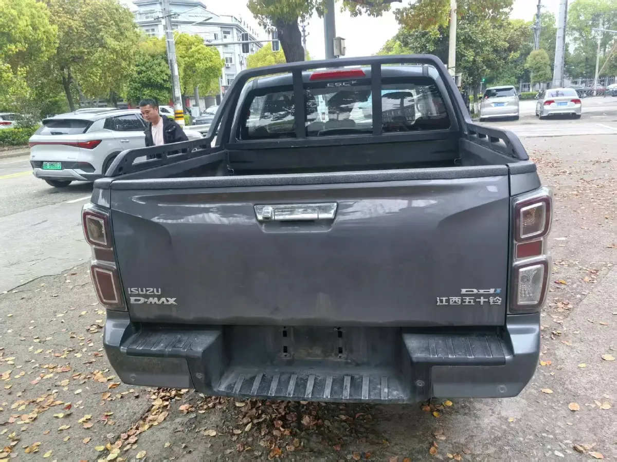 2021 Isuzu D-MAX 1.9T 163HP L4 6AT,autocango,china used car exporter,china ev exporter,chinese used car exporter,chinese used ev exporter