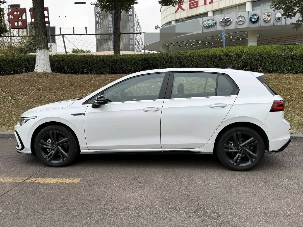 2024 Volkswagen Golf 1.4T 150HP L4 7DCT,autocango,china used car exporter,china ev exporter,chinese used car exporter,chinese used ev exporter