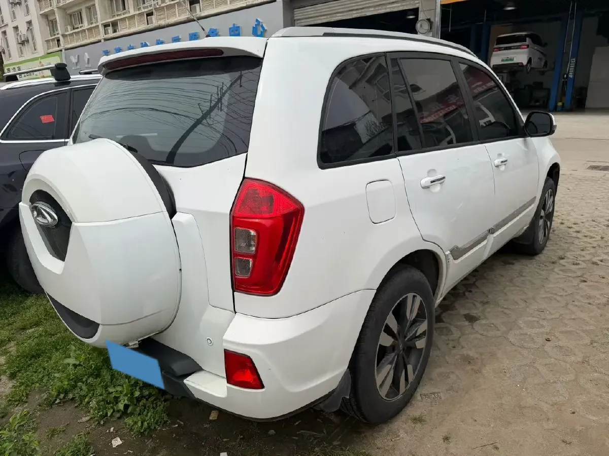 2016 Chery Tiggo 3 1.6L 126HP L4 5MT,autocango,china used car exporter,china ev exporter,chinese used car exporter,chinese used ev exporter