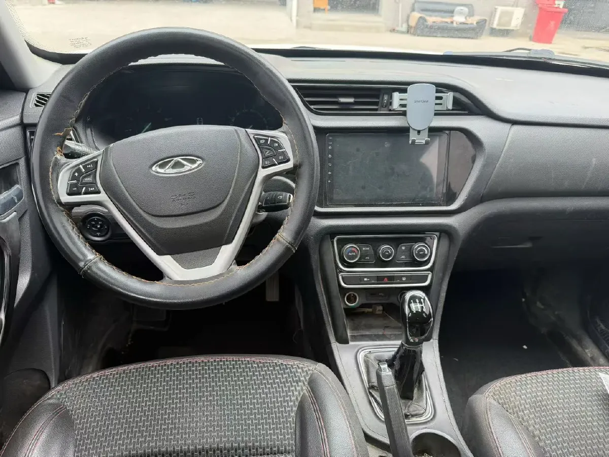 2016 Chery Tiggo 3 1.6L 126HP L4 5MT,autocango,china used car exporter,china ev exporter,chinese used car exporter,chinese used ev exporter