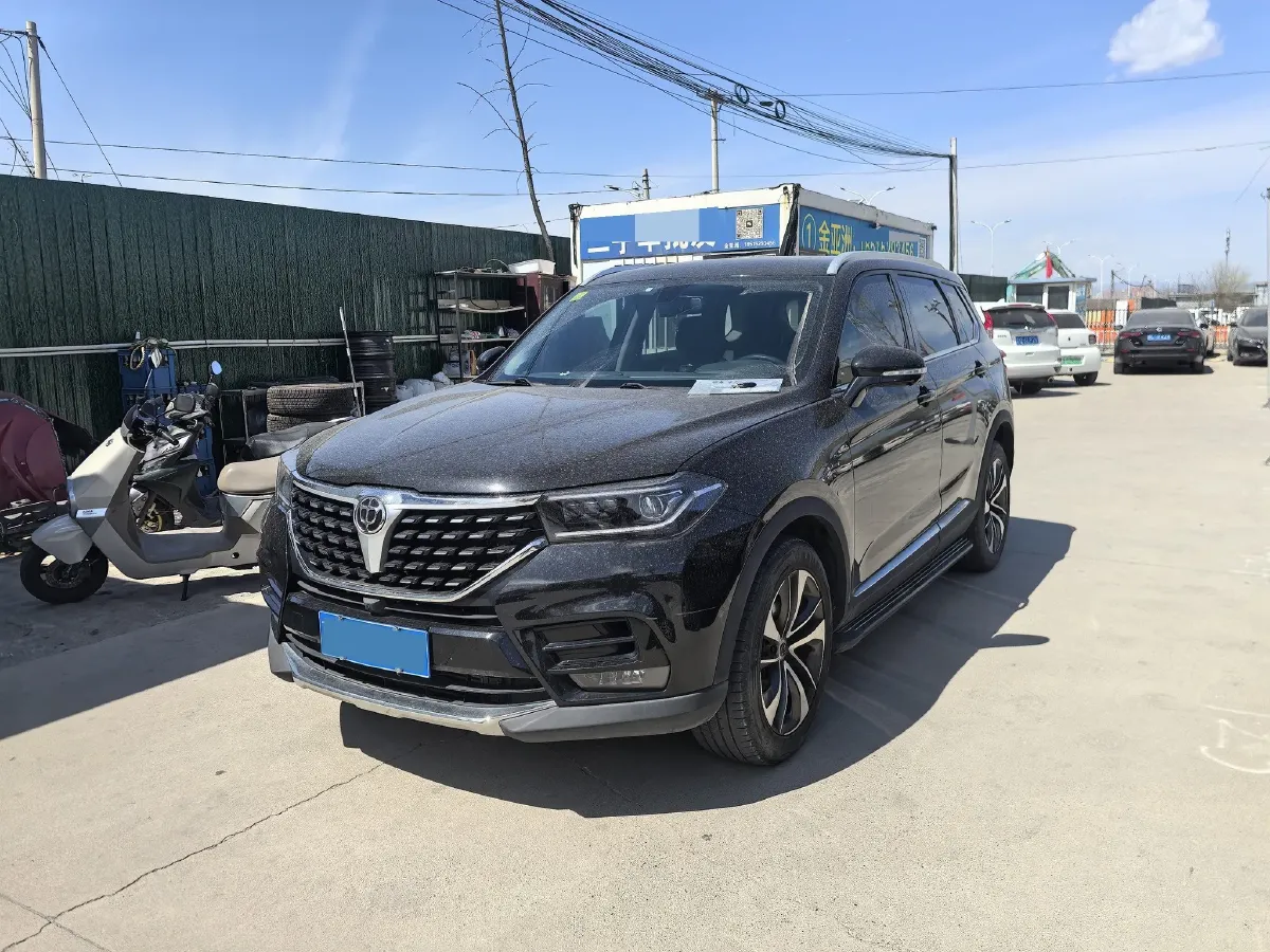 2018 Brilliance Auto V7 1.6T 204HP L4 7DCT,autocango,china used car exporter,china ev exporter,chinese used car exporter,chinese used ev exporter