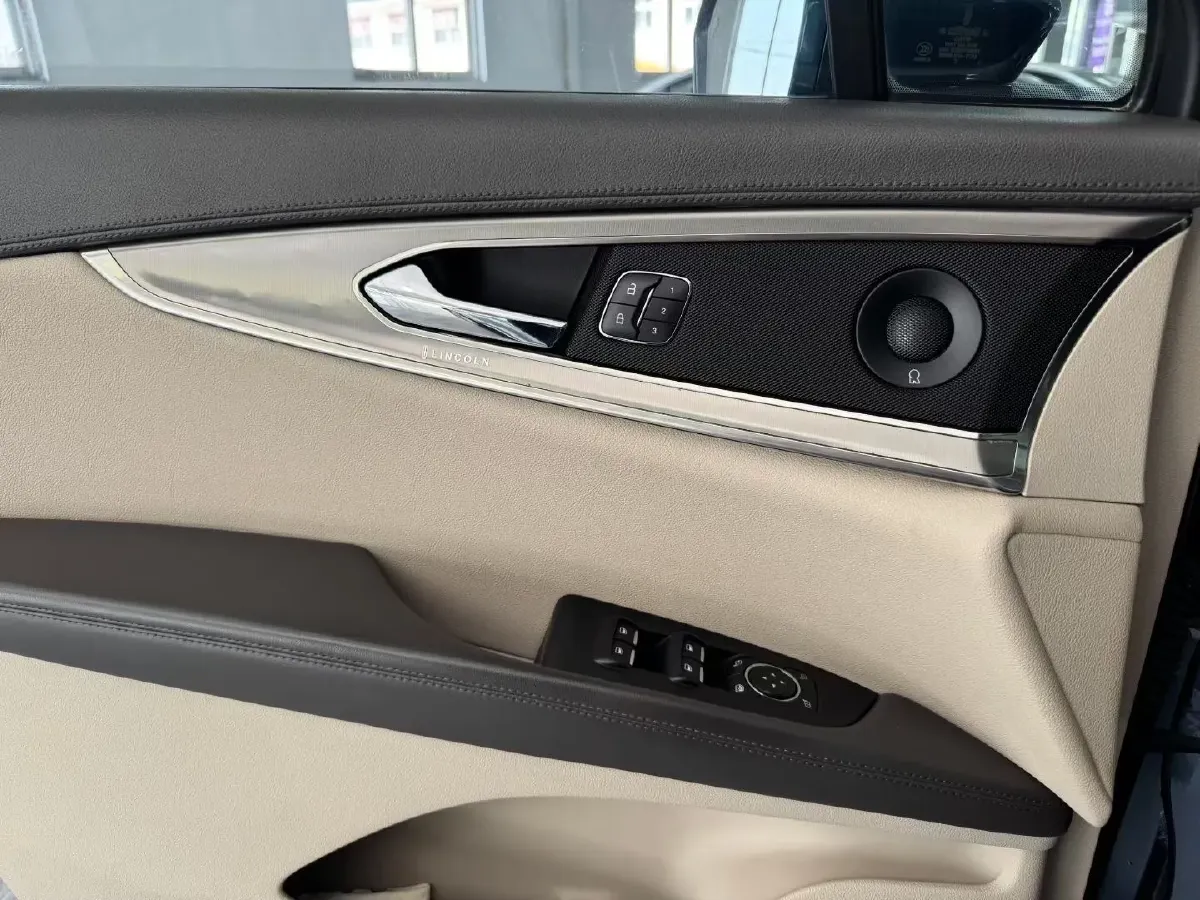 2018 Lincoln MKX 2.0T 253HP L4 6AT,autocango,china used car exporter,china ev exporter,chinese used car exporter,chinese used ev exporter