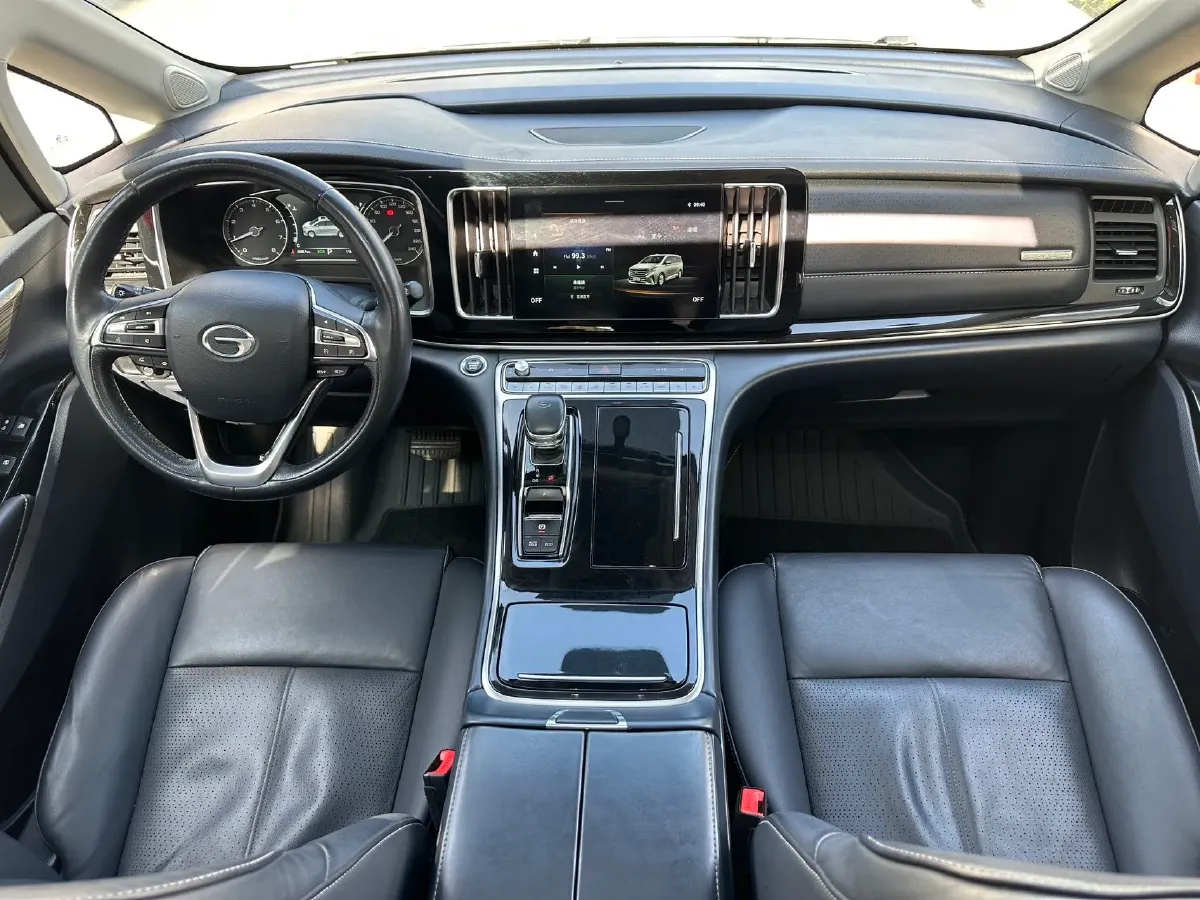 2023 GAC Trumpchi M8 2.0T 252HP L4 8AT,autocango,china used car exporter,china ev exporter,chinese used car exporter,chinese used ev exporter