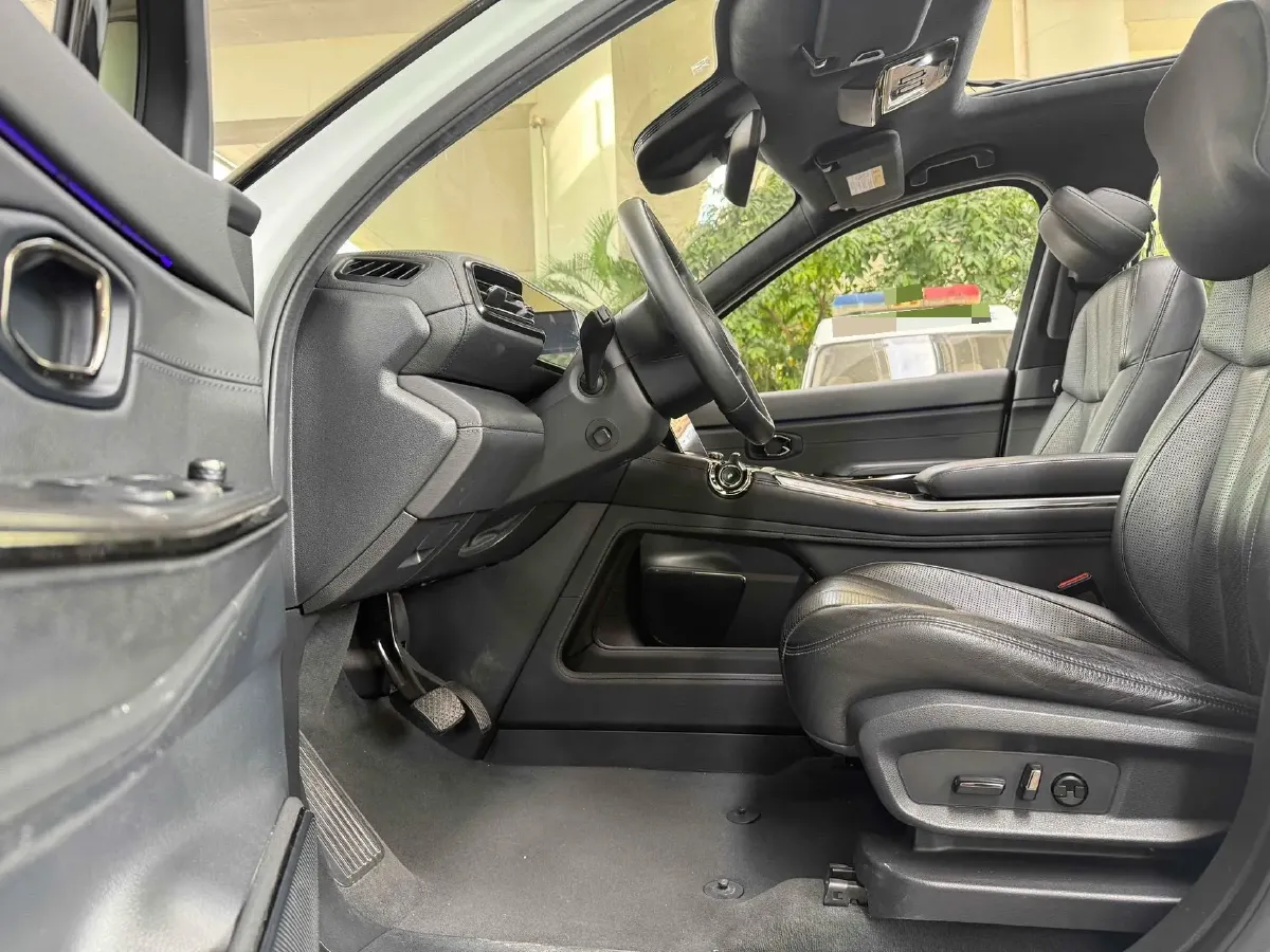 2020 NIO ES8 BEV 70KWH,autocango,china used car exporter,china ev exporter,chinese used car exporter,chinese used ev exporter