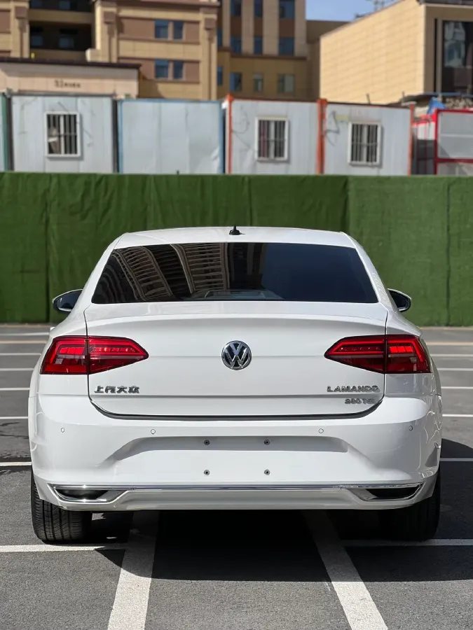 2019 Volkswagen Passat 1.4T 150HP L4 7DCT,autocango,china used car exporter,china ev exporter,chinese used car exporter,chinese used ev exporter