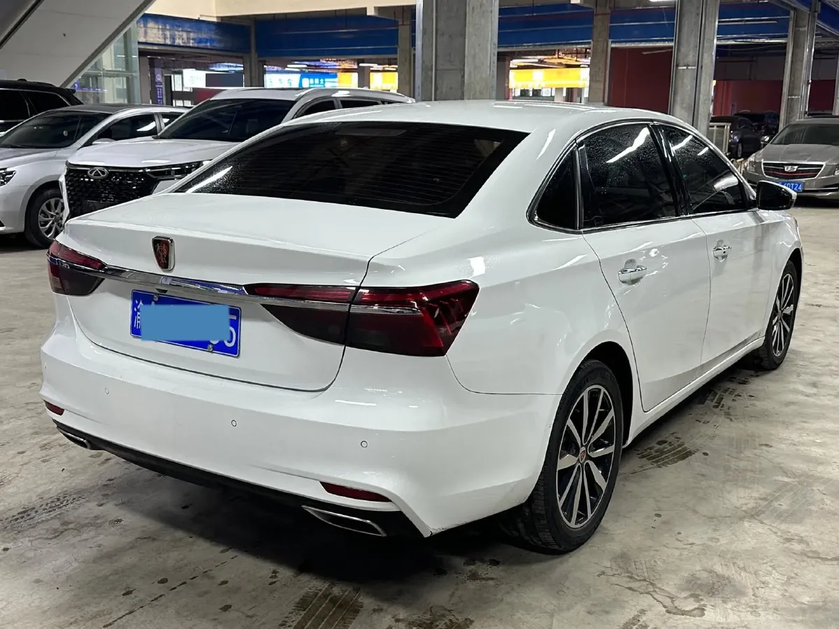 2017 Roewe i6 1.5T 169HP L4 7DCT,autocango,china used car exporter,china ev exporter,chinese used car exporter,chinese used ev exporter