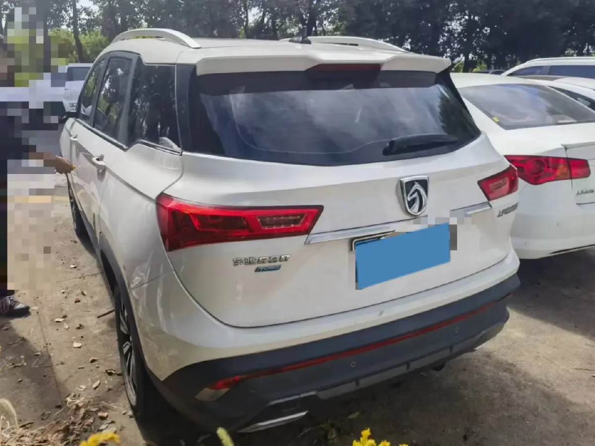 2020 HanTeng X7 1.5T 156HP L4 6AT,autocango,china used car exporter,china ev exporter,chinese used car exporter,chinese used ev exporter