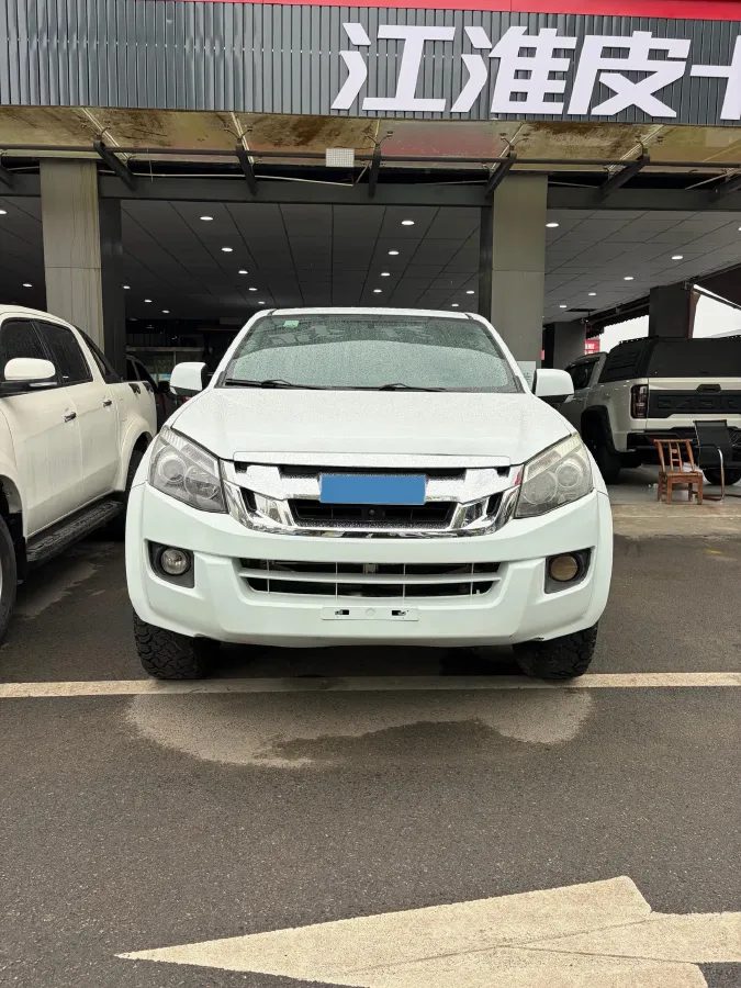 2020 Isuzu LingTuo 2.5T 150HP L4 6MT,autocango,china used car exporter,china ev exporter,chinese used car exporter,chinese used ev exporter