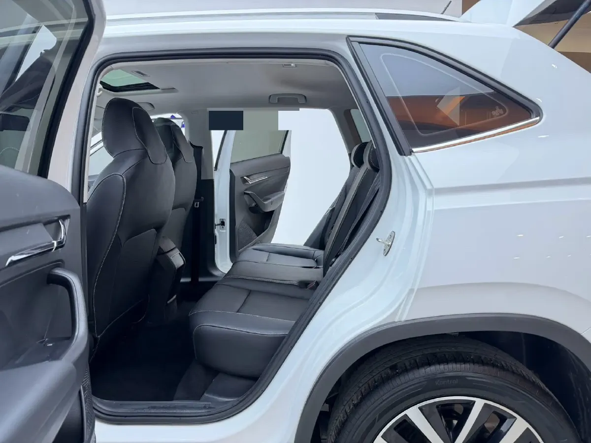 2023 Skoda Kamiq 1.5L 112HP L4 6AT,autocango,china used car exporter,china ev exporter,chinese used car exporter,chinese used ev exporter