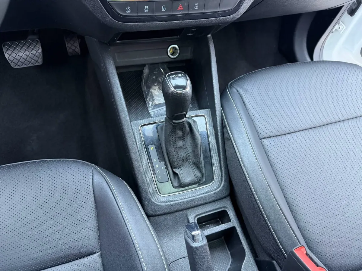 2023 Skoda Kamiq 1.5L 112HP L4 6AT,autocango,china used car exporter,china ev exporter,chinese used car exporter,chinese used ev exporter