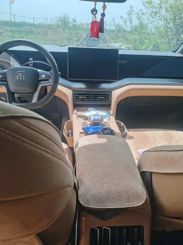 2024 BYD SongL DM-i 1.5L 101HP L4 E-CVT PHEV 18.3KWH,autocango,china used car exporter,china ev exporter,chinese used car exporter,chinese used ev exporter