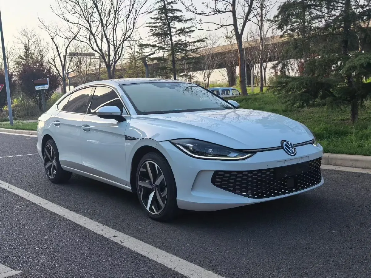 2024 Volkswagen Lamando 1.4T 150HP L4 7DCT,autocango,china used car exporter,china ev exporter,chinese used car exporter,chinese used ev exporter