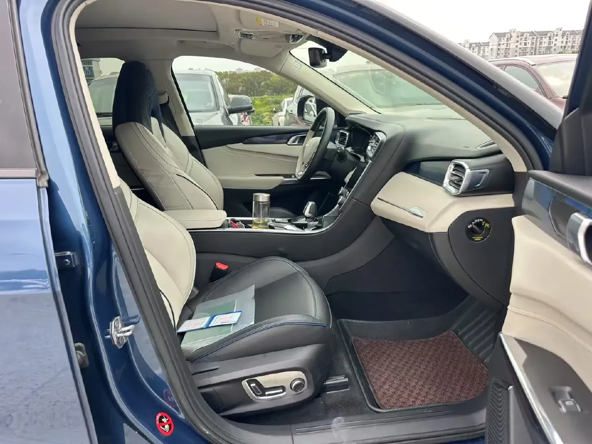 2018 Foton Tunland 2.0T 218HP L4 6AT,autocango,china used car exporter,china ev exporter,chinese used car exporter,chinese used ev exporter