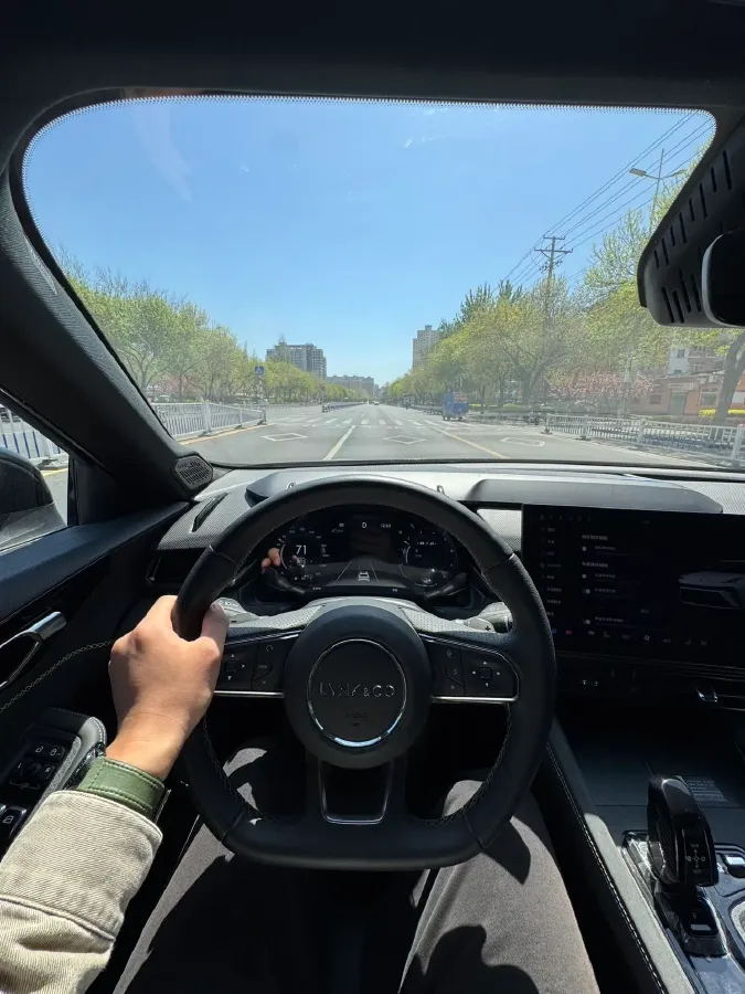 2023 MAXUS G50 1.5T 181HP L4 7DCT,autocango,china used car exporter,china ev exporter,chinese used car exporter,chinese used ev exporter