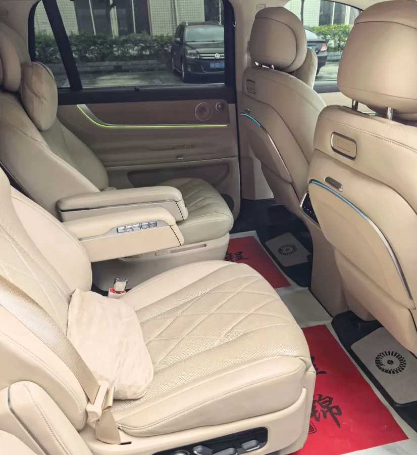 2024 AITO AITO M9 1.5T 152HP L4 REEV 42KWH,autocango,china used car exporter,china ev exporter,chinese used car exporter,chinese used ev exporter