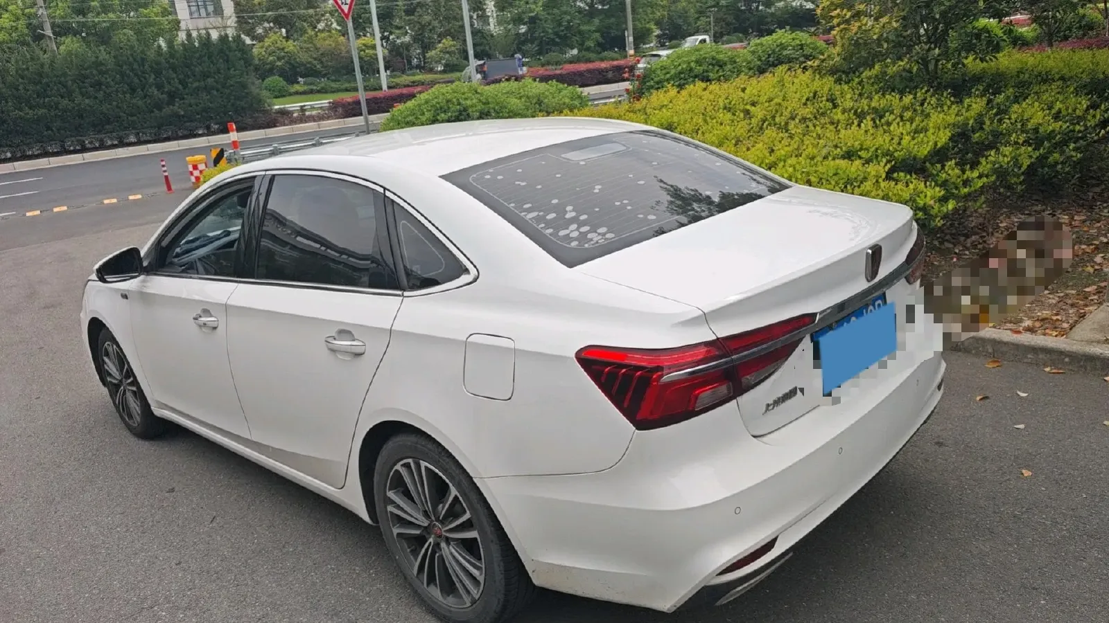 2020 Roewe i6 1.6L 125HP L4 CVT,autocango,china used car exporter,china ev exporter,chinese used car exporter,chinese used ev exporter