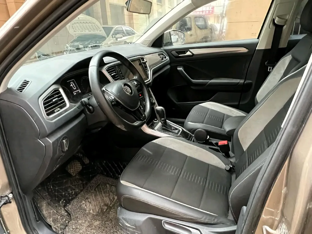 2018 Borgward BX5 1.8T 190HP L4 6AT,autocango,china used car exporter,china ev exporter,chinese used car exporter,chinese used ev exporter