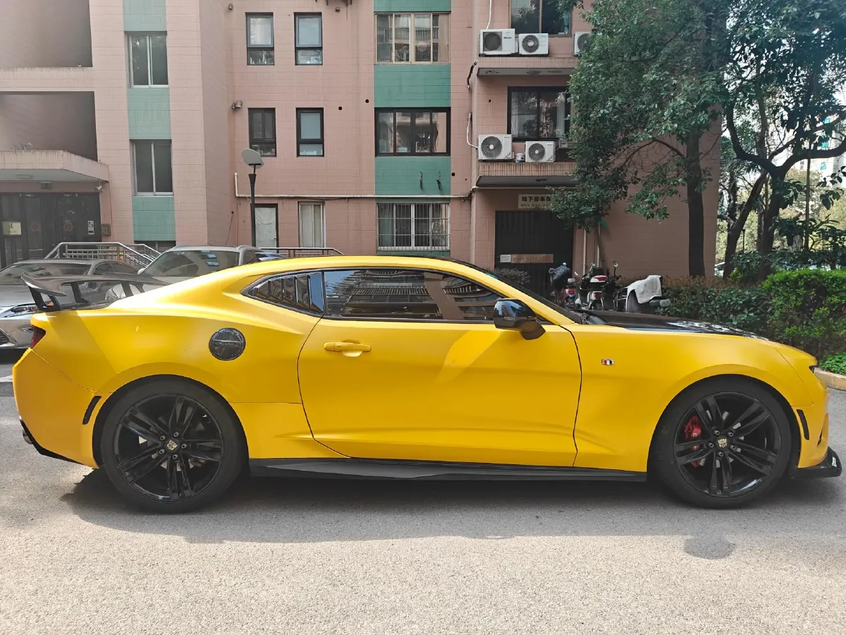 2017 Chevrolet Camaro 2.0T 275HP L4 8AT,autocango,china used car exporter,china ev exporter,chinese used car exporter,chinese used ev exporter