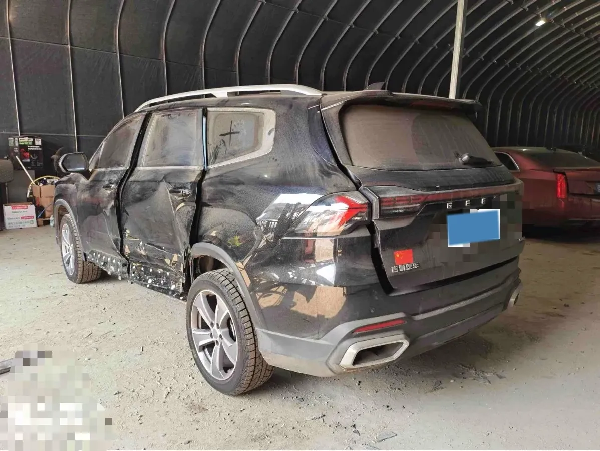 2025 Geely Okavango L 2.0T 218HP L4 7DCT,autocango,china used car exporter,china ev exporter,chinese used car exporter,chinese used ev exporter