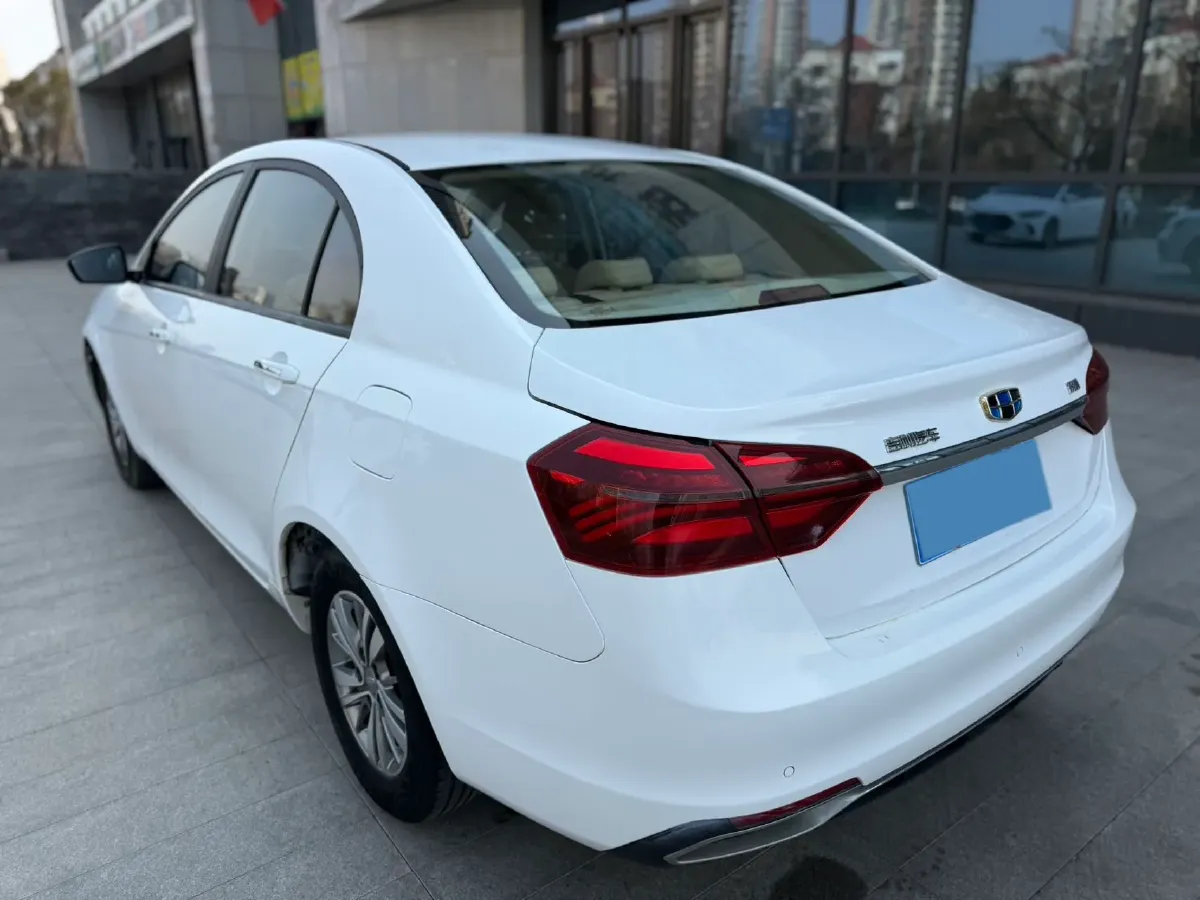 2018 Geely Emgrand 1.5L 109HP L4 5MT,autocango,china used car exporter,china ev exporter,chinese used car exporter,chinese used ev exporter