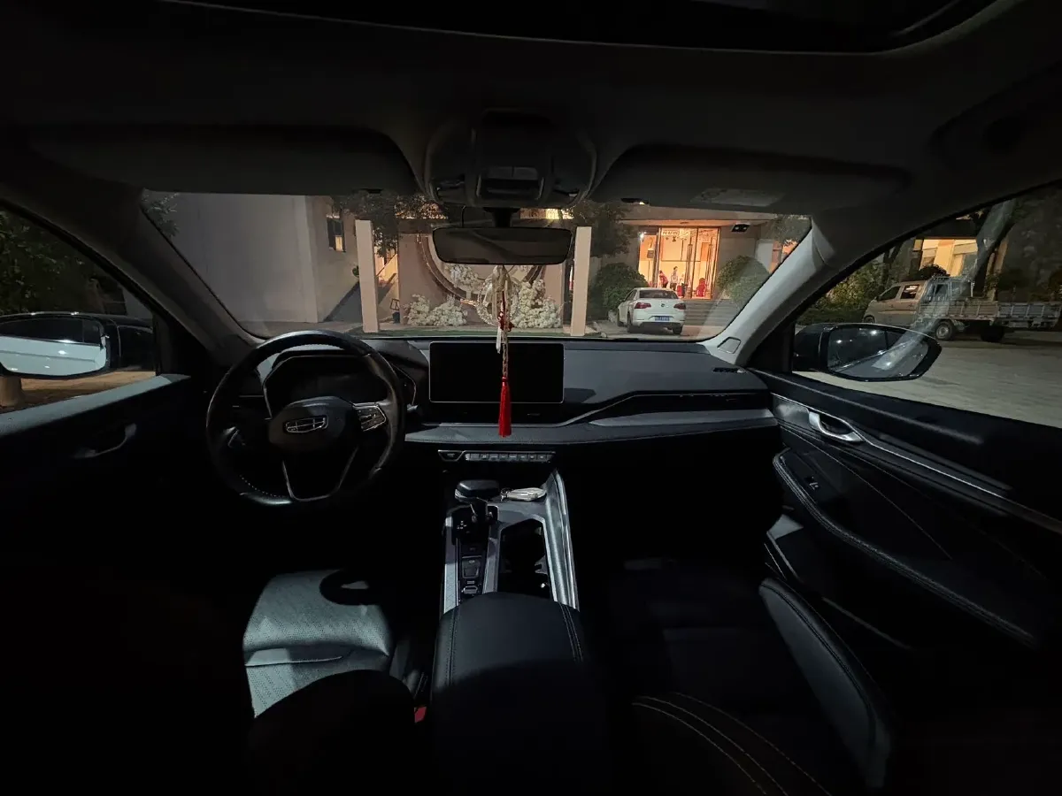 2021 Geely Preface 2.0T 190HP L4 7DCT,autocango,china used car exporter,china ev exporter,chinese used car exporter,chinese used ev exporter