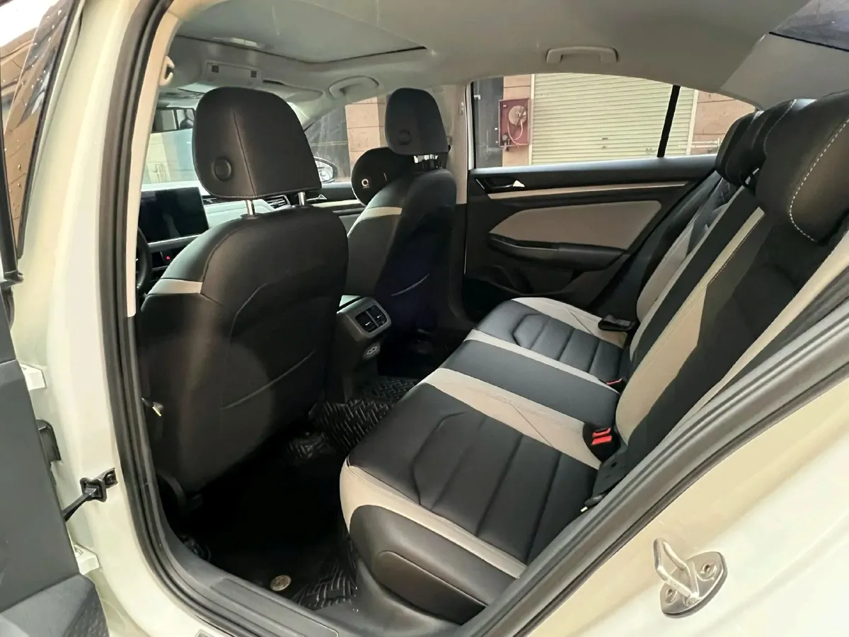 2023 Volkswagen Bora 1.4T 150HP L4 7DCT,autocango,china used car exporter,china ev exporter,chinese used car exporter,chinese used ev exporter