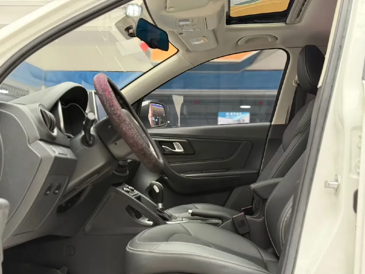 2019 Bestune X40 1.6L 114HP L4 6AT,autocango,china used car exporter,china ev exporter,chinese used car exporter,chinese used ev exporter