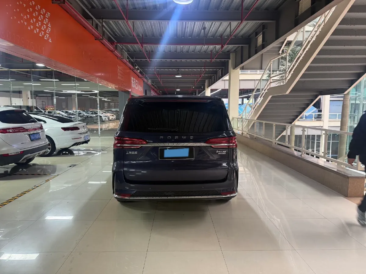2022 Roewe iMAX8 2.0T 234HP L4 8AT,autocango,china used car exporter,china ev exporter,chinese used car exporter,chinese used ev exporter
