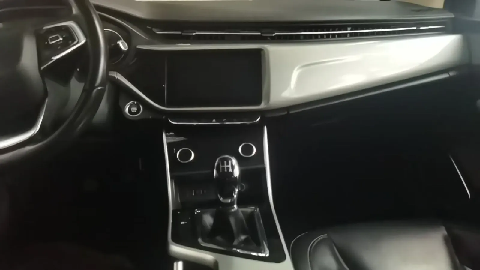 2019 Chery Arrizo 5 1.5L 116HP L4 5MT,autocango,china used car exporter,china ev exporter,chinese used car exporter,chinese used ev exporter