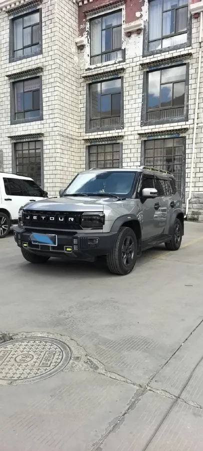 2023 Jetour Traveller 1.5T 184HP L4 7DCT,autocango,china used car exporter,china ev exporter,chinese used car exporter,chinese used ev exporter