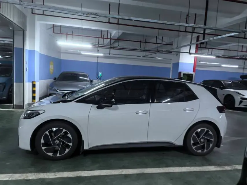 2024 Volkswagen ID.3 BEV 52.8KWH,autocango,china used car exporter,china ev exporter,chinese used car exporter,chinese used ev exporter