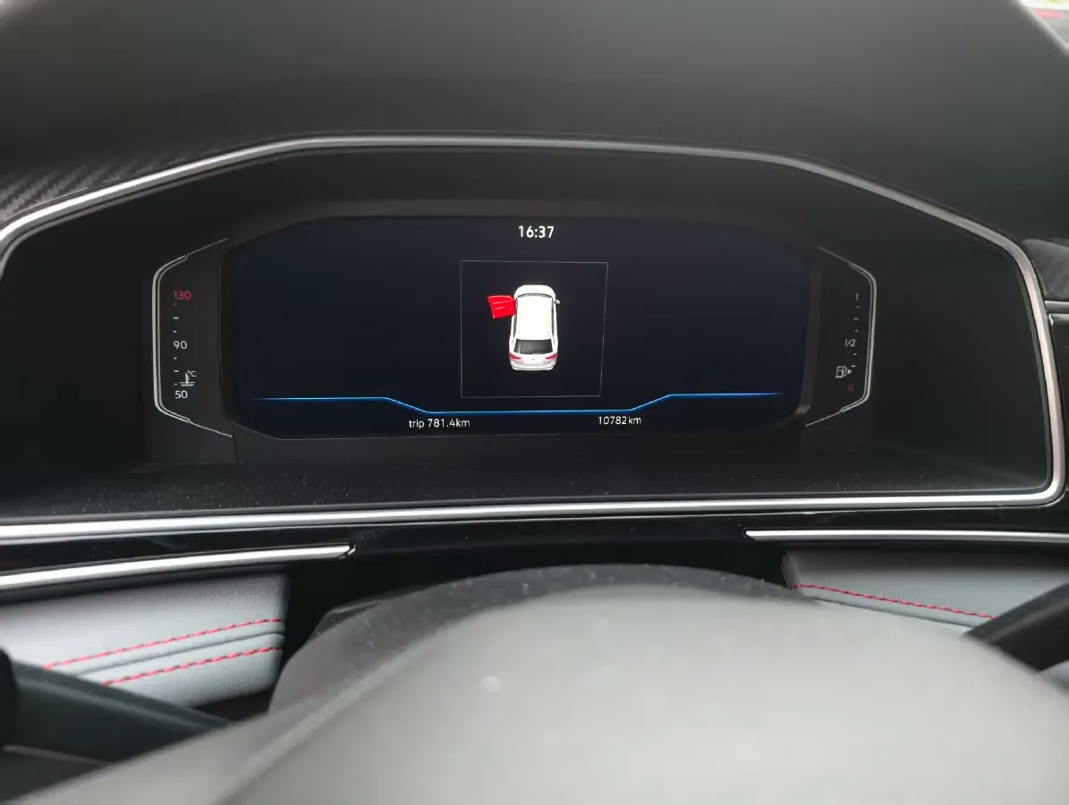 2023 Volkswagen Tiguan L 2.0T 186HP L4 7DCT,autocango,china used car exporter,china ev exporter,chinese used car exporter,chinese used ev exporter